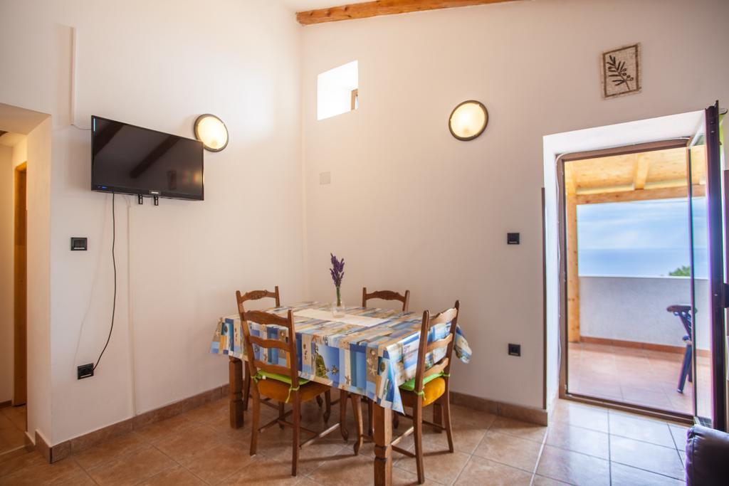 Apartment Vidovici Martinscica (Cres)